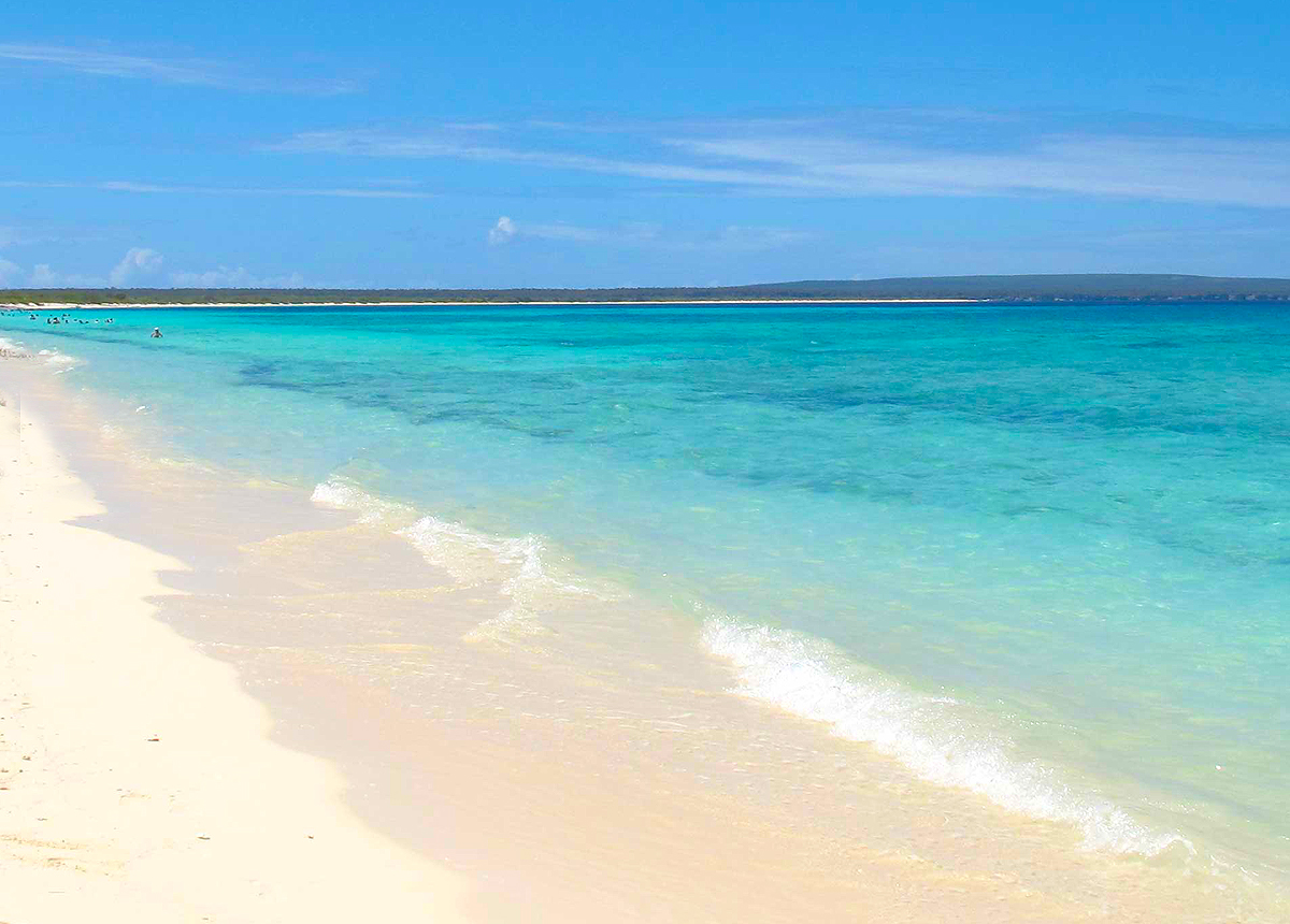 Bahía de las Águilas en Pedernales