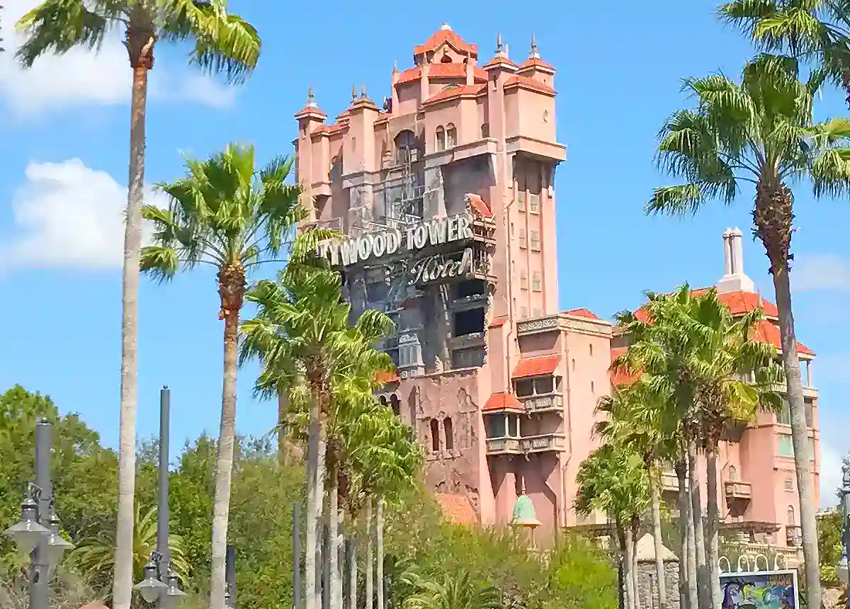 Boulevard_at_Disney's_Hollywood_Studios