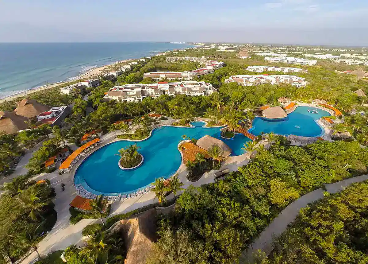 resort-valentin-imperal-riviera-maya-mexico